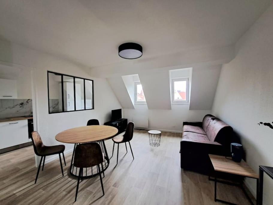 Appartement Centre Historique Avec Parking Inclus Colmar Exterior photo
